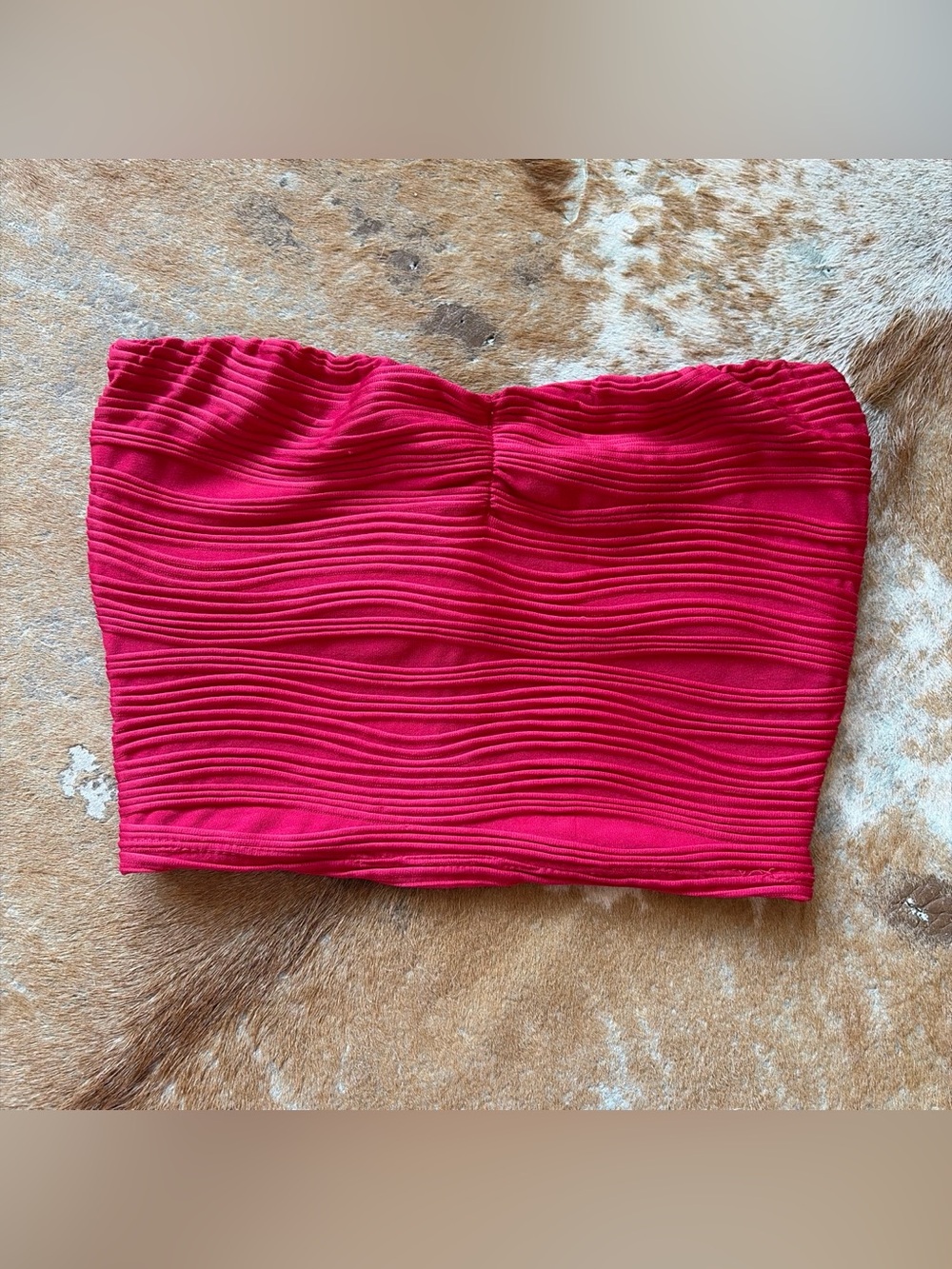 Women's Red Textured Tube Skirt